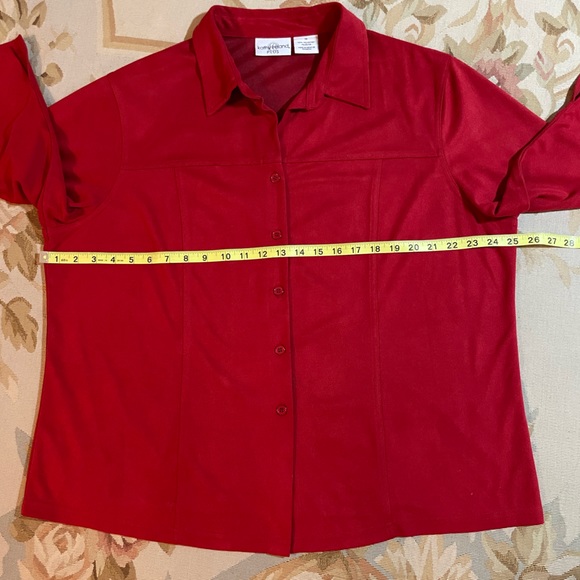 Red button down faux suede blouse by kathy ireland plus size 1X - Picture 2 of 5
